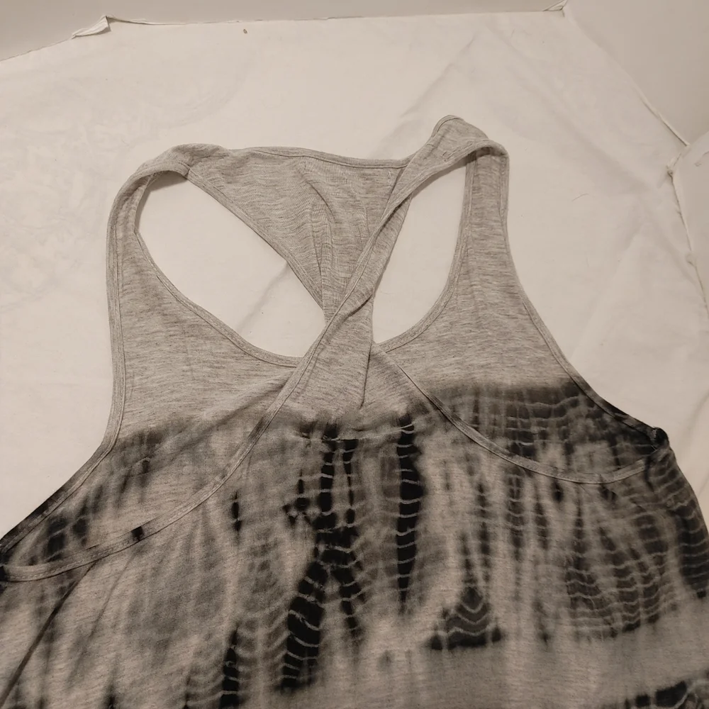 Ya Los Angeles Ladies Top Size L